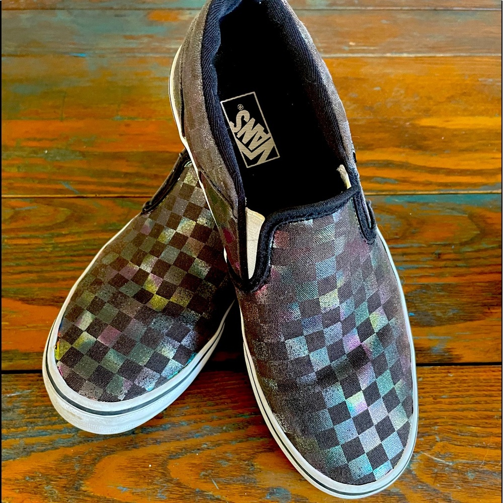Vans  Checkered Metallic Rainbow Slip On Low Skate Sneaker Shoe 6